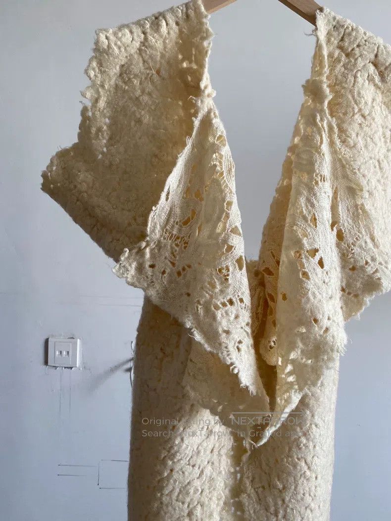 Comme des Garcons Comme Des Garcons Lanolin wool lace cream-colored deconstr Size S / US 4 / IT 40 - 5 Thumbnail