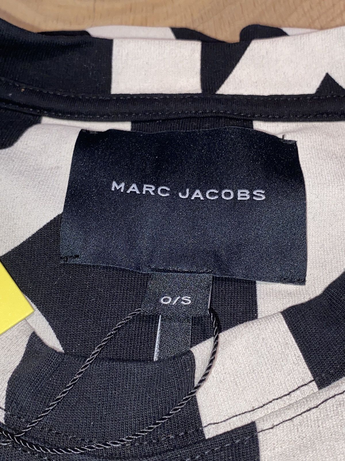 Marc Jacobs MARC JACOBS LOGO ONE SIZE TEE Size US XL / EU 56 / 4 - 3 Thumbnail