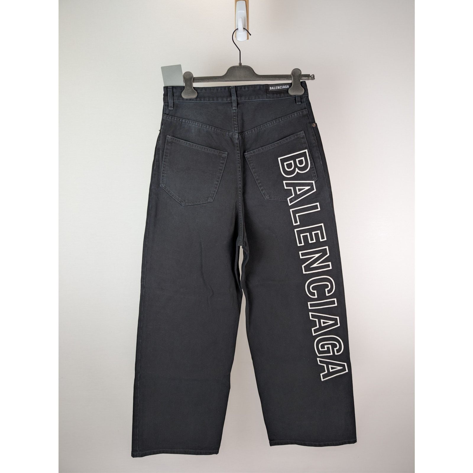 Balenciaga o1rshd1 Left Hand Denim Baggy Pants in Sunbleached Black Size US 34 / EU 50 - 15 Thumbnail