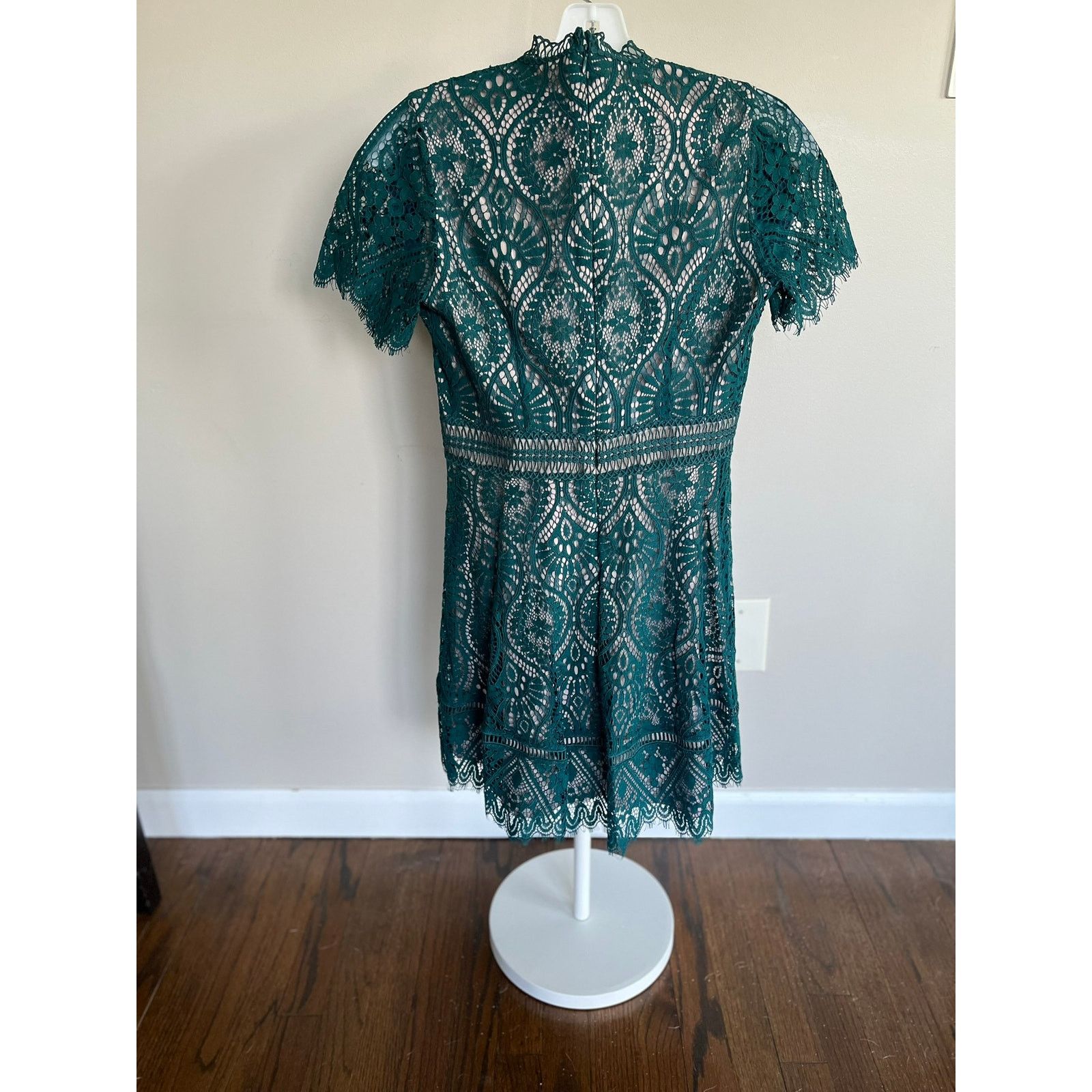 BB Dakota BB Dakota RSVP On the List Green Dress - Size 0 - EUC Size XS / US 0-2 / IT 36-38 - 1 Thumbnail