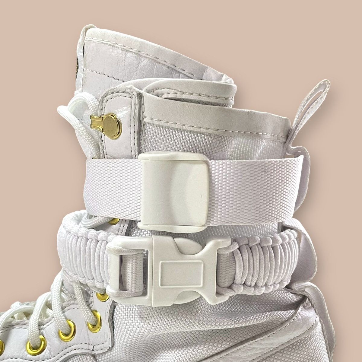 Nike Nike SF Air Force 1 "Lunar New Year" Size US 12 / EU 45 - 15 Thumbnail