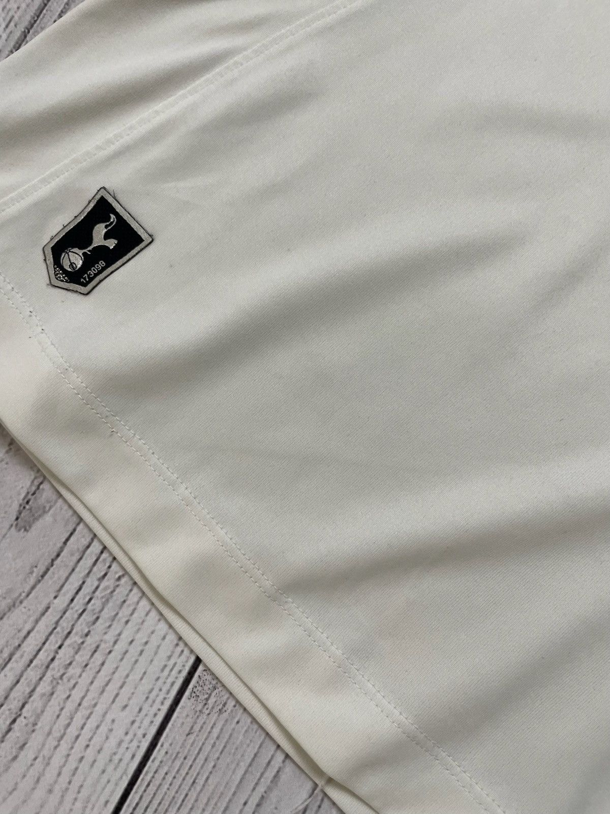 Other Vintage Tottenham spurs soccer jersey Under Armour size M Size US M / EU 48-50 / 2 - 3 Thumbnail