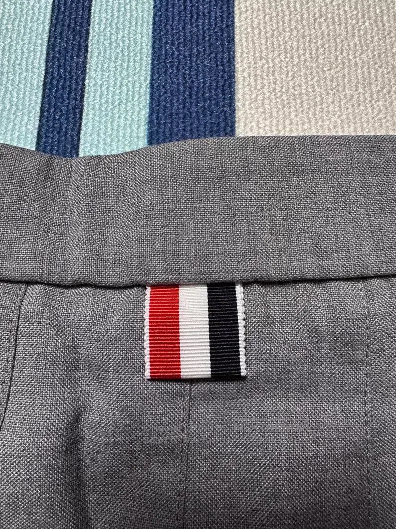 Thom Browne Thom Browne Pleated Skirt Size 26" / US 2 / IT 38 - 3 Thumbnail