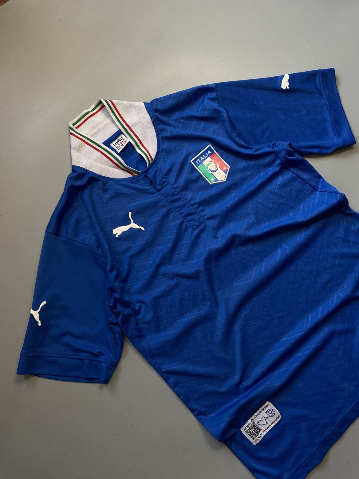 Puma Puma vintage Italy team soccer jersey Size US M / EU 48-50 / 2 - 2 Thumbnail