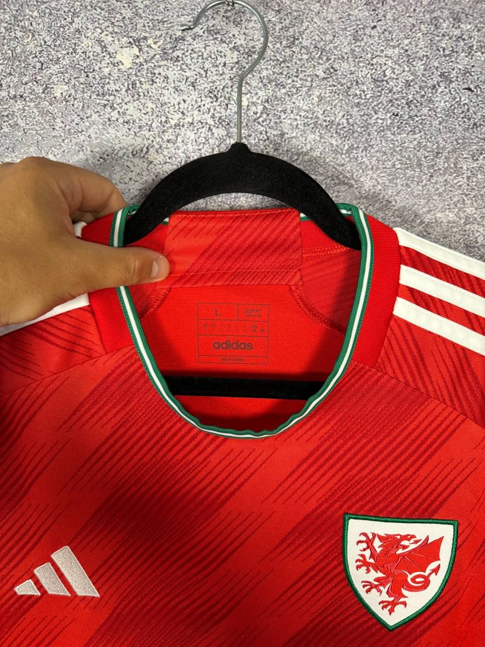 Adidas Wales National Team 2022 Adidas Soccer Jersey Large Size US L / EU 52-54 / 3 - 7 Thumbnail
