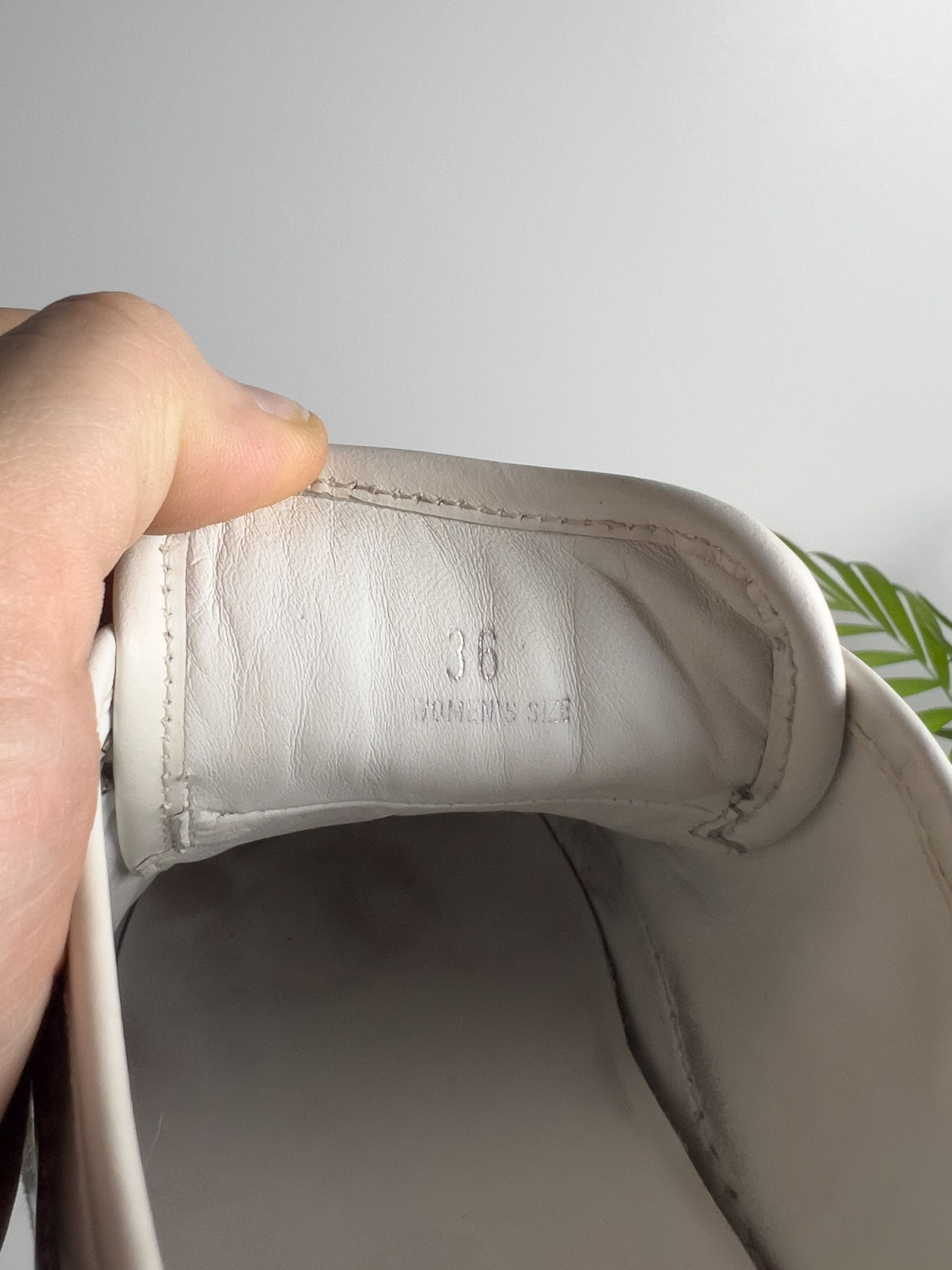 Tod's Tod's women's leather shoes Size US 6 / IT 36 - 9 Thumbnail