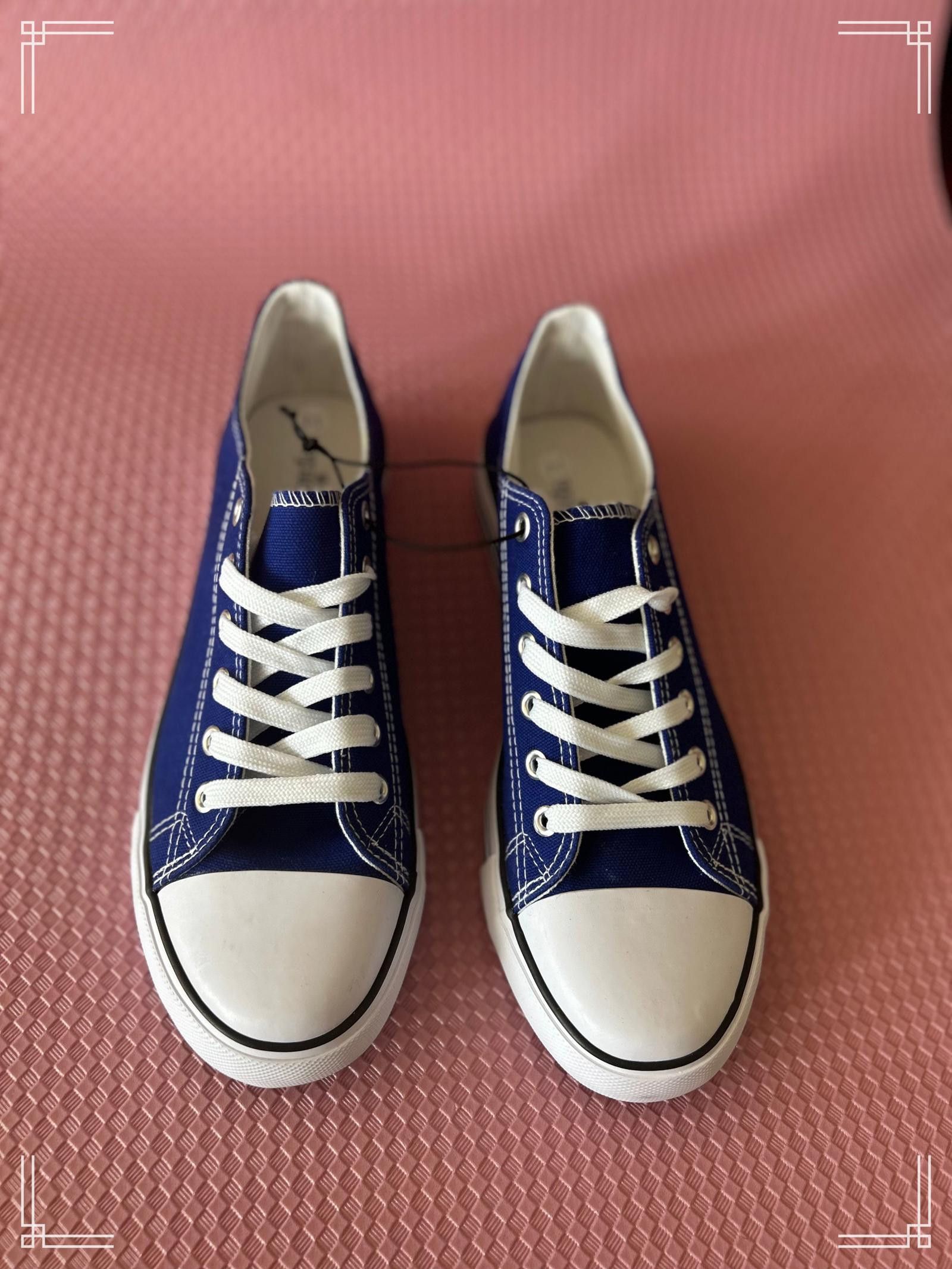 Designer Epicstep Blue Canvas Sneakers with White Laces - Size 11 Size US 11 / IT 41 - 1 Thumbnail