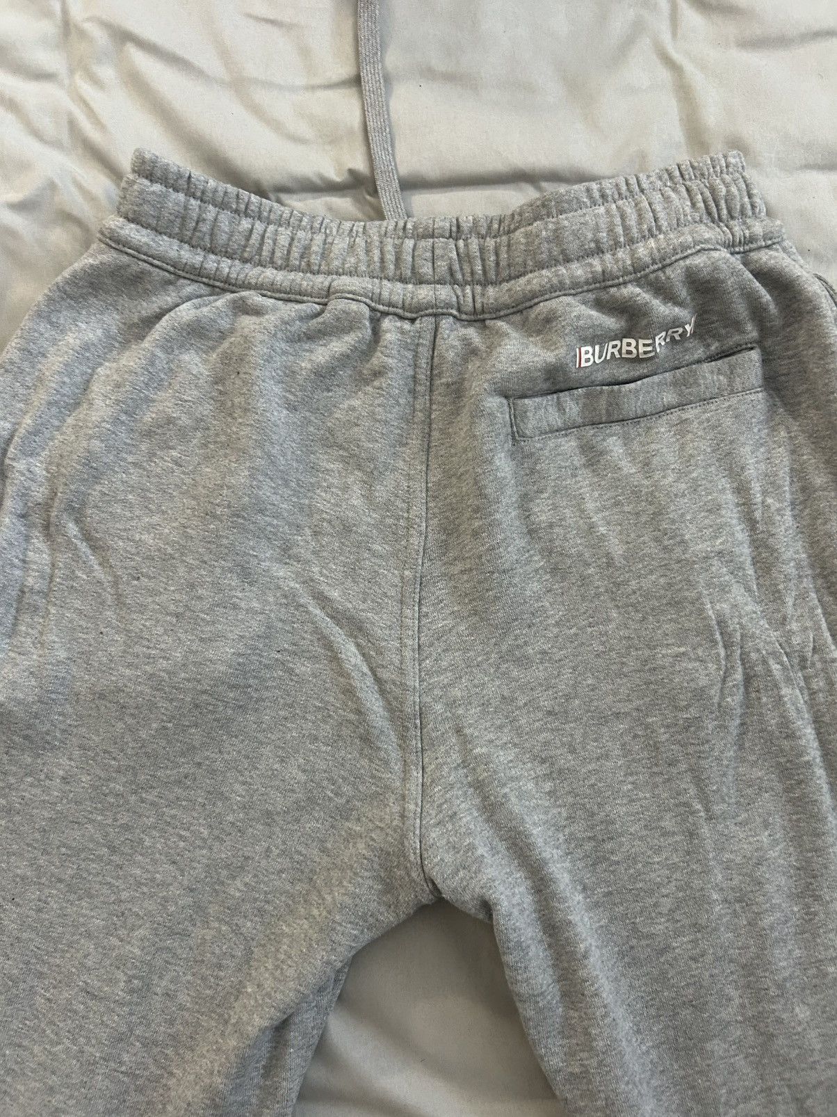 Burberry Grey Burberry joggers Size US 34 / EU 50 - 2 Thumbnail