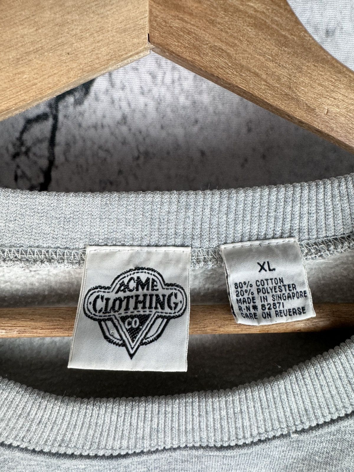 Acme Clothing 1991 Rare Vintage Acme Looney Tunes Central Logo Sweatshirt Size US XL / EU 56 / 4 - 3 Thumbnail