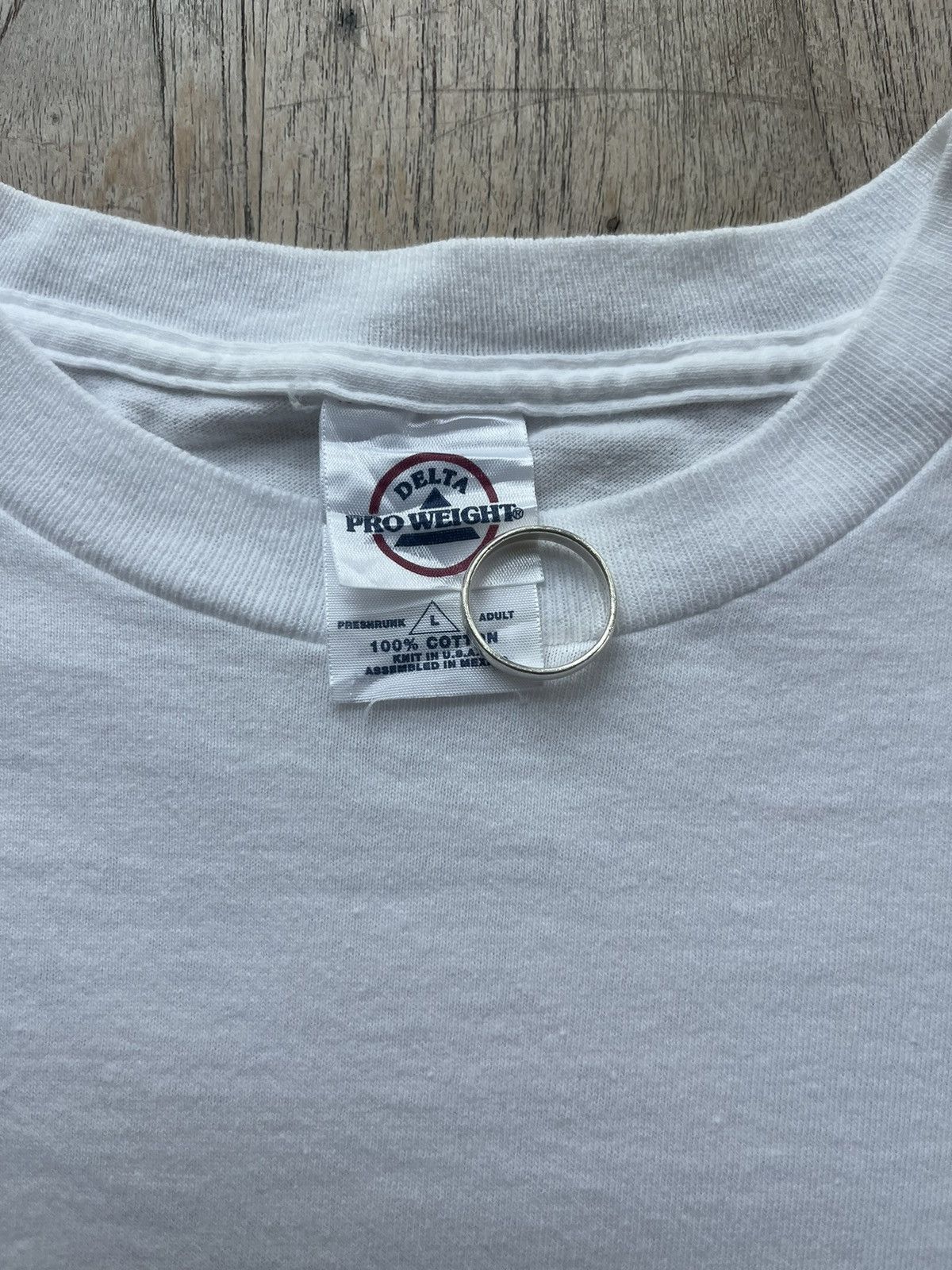 Vintage Vintage Deer Ontario Wildlife Foundation 00’s Tshirt Size US L / EU 52-54 / 3 - 4 Thumbnail