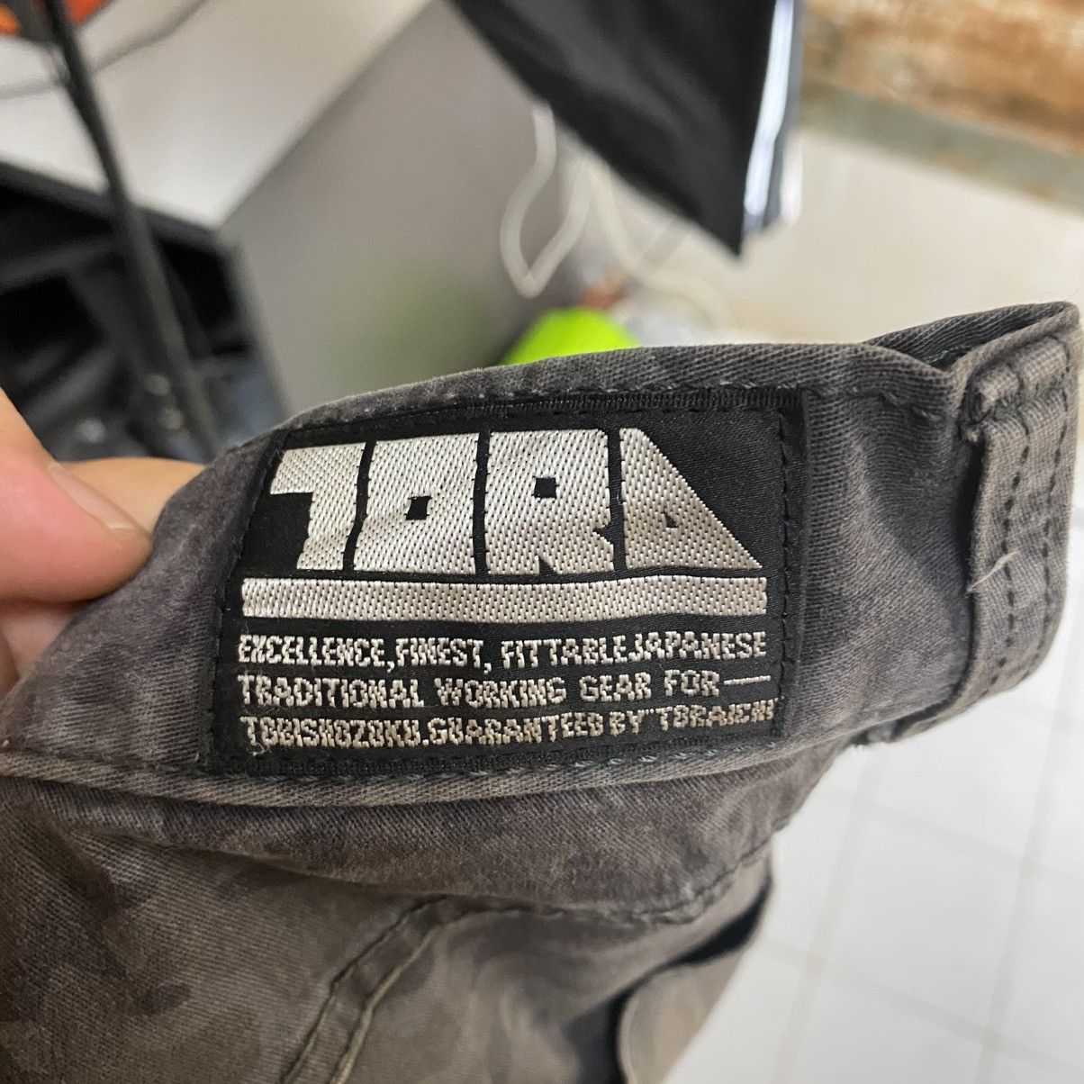 Other DL Tora Camo Gray Cargo Multipocket Pants #C923 Size US 29 - 18 Thumbnail