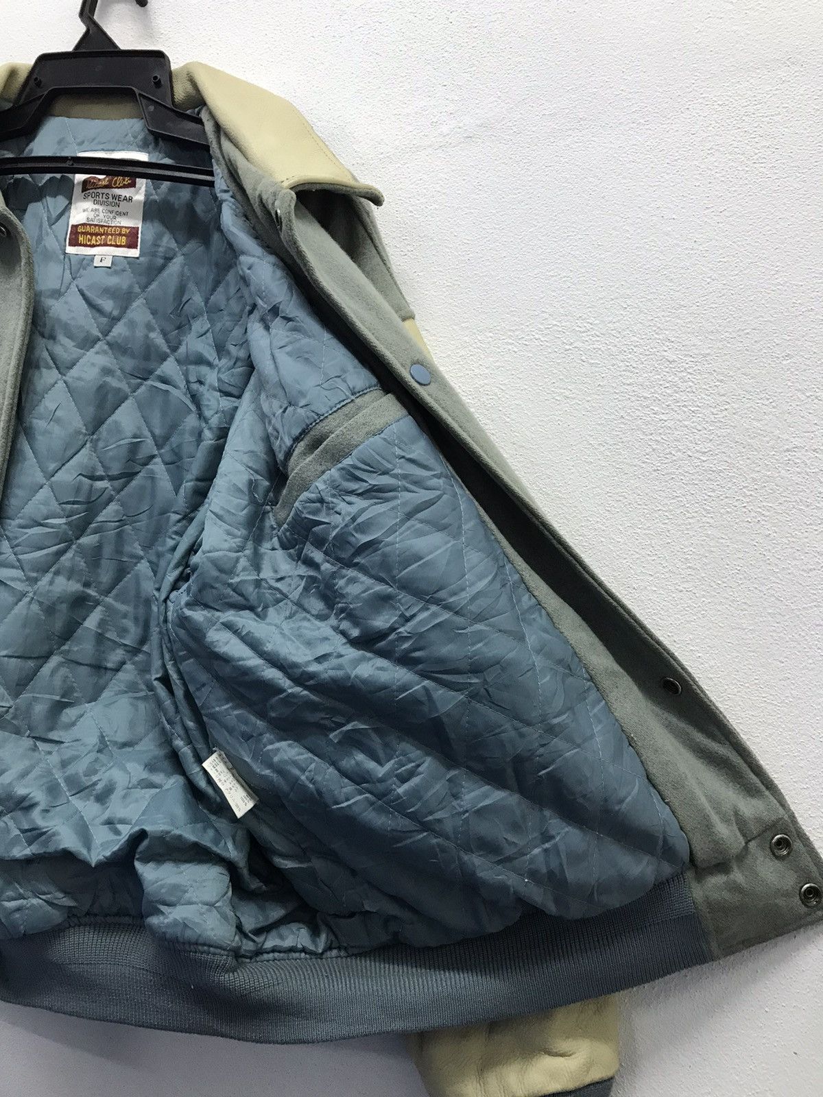 Leather Vintage Idicost Club Guaranteed by Hicast Club VarsityJacket Size US L / EU 52-54 / 3 - 13 Thumbnail