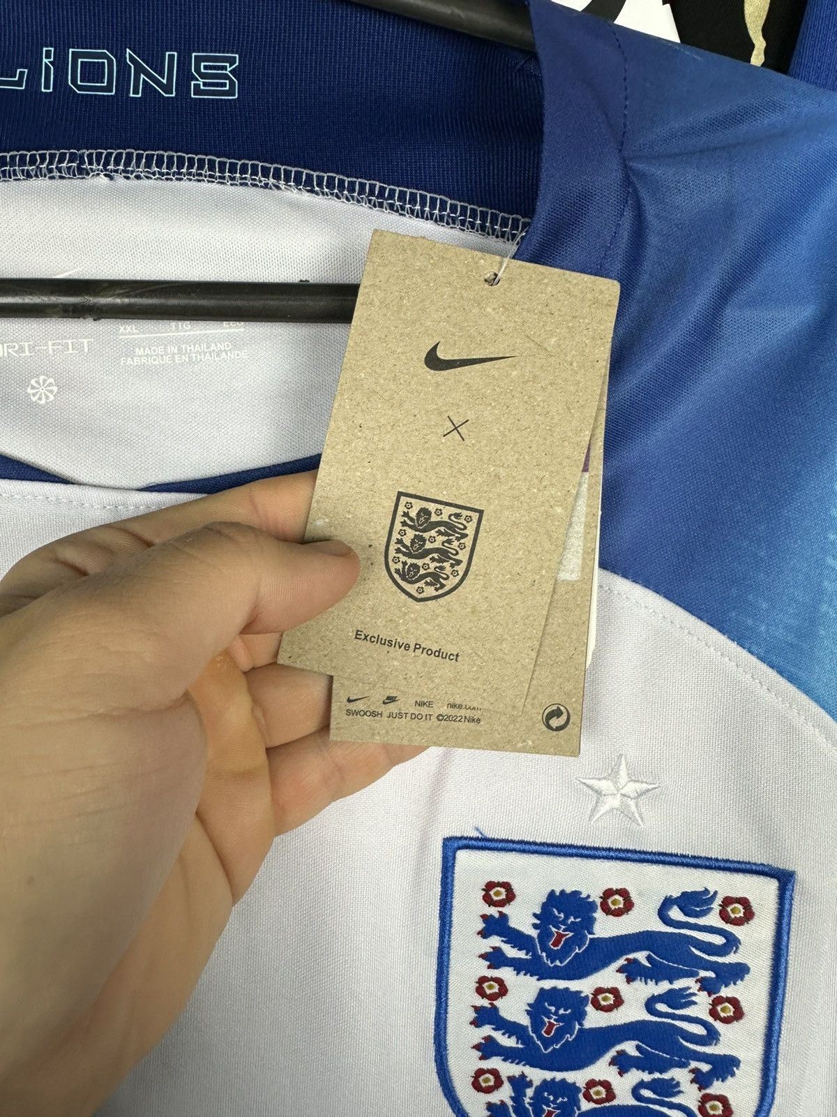 Other NIKE ENGLAND 2022 2022 AWAY FOOTBALL SHIRT SOCCER JERSEY Size US XXL / EU 58 / 5 - 4 Thumbnail