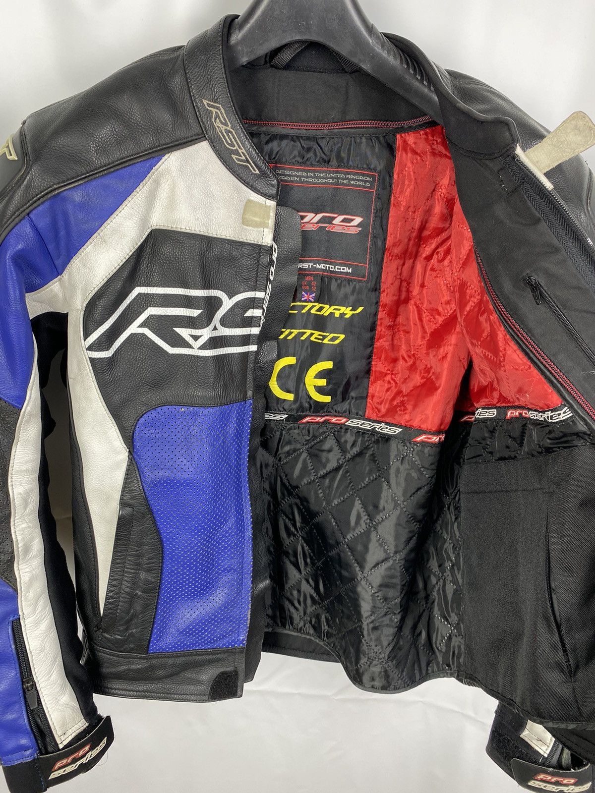Other RST Pro Series Genuine Leather Jacket Motorcycle Biker 52 Size US L / EU 52-54 / 3 - 13 Thumbnail