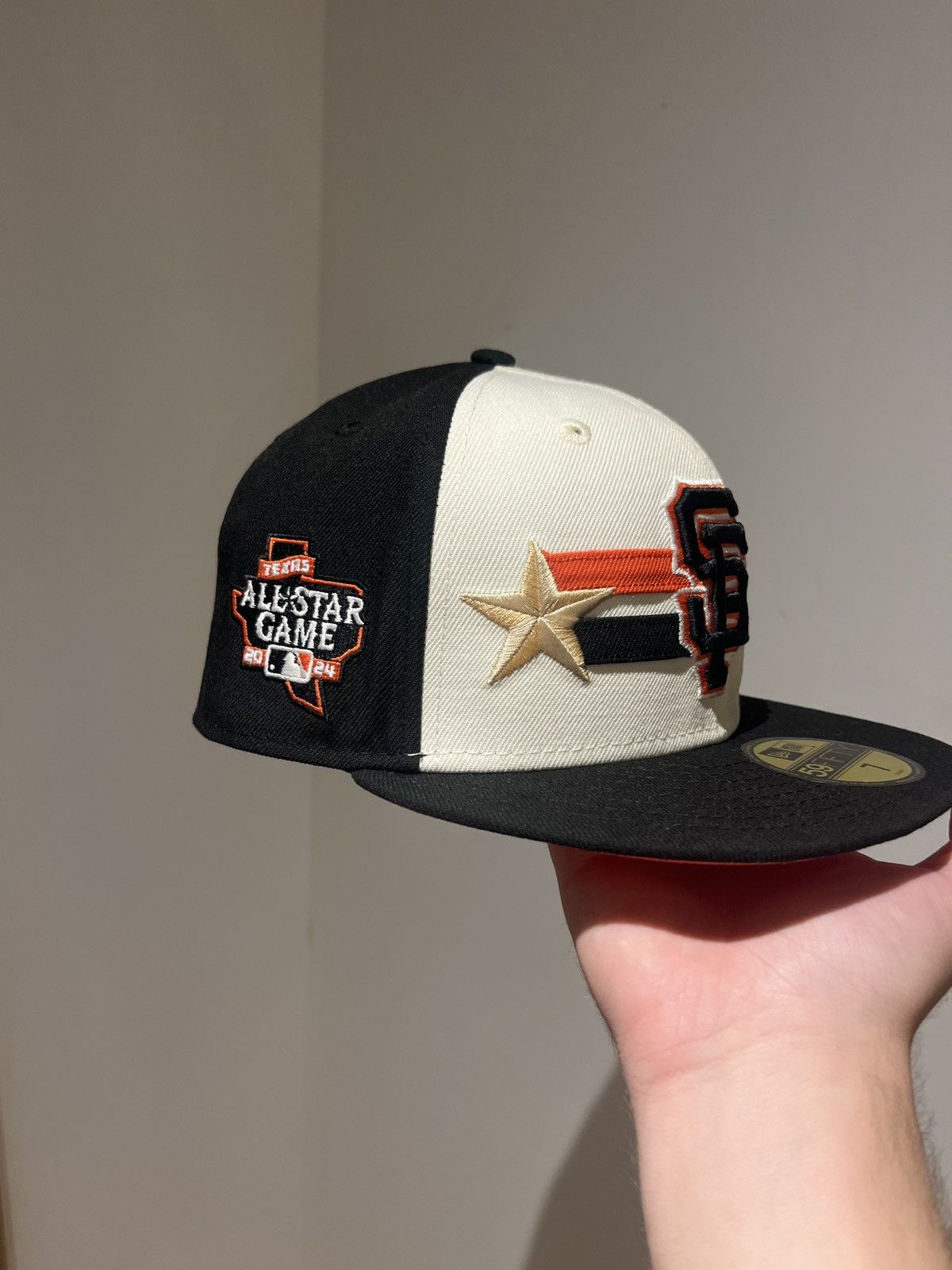 MLB × New Era SF Giants 59Fifty Size 7 With Patches Size ONE SIZE - 2 Thumbnail