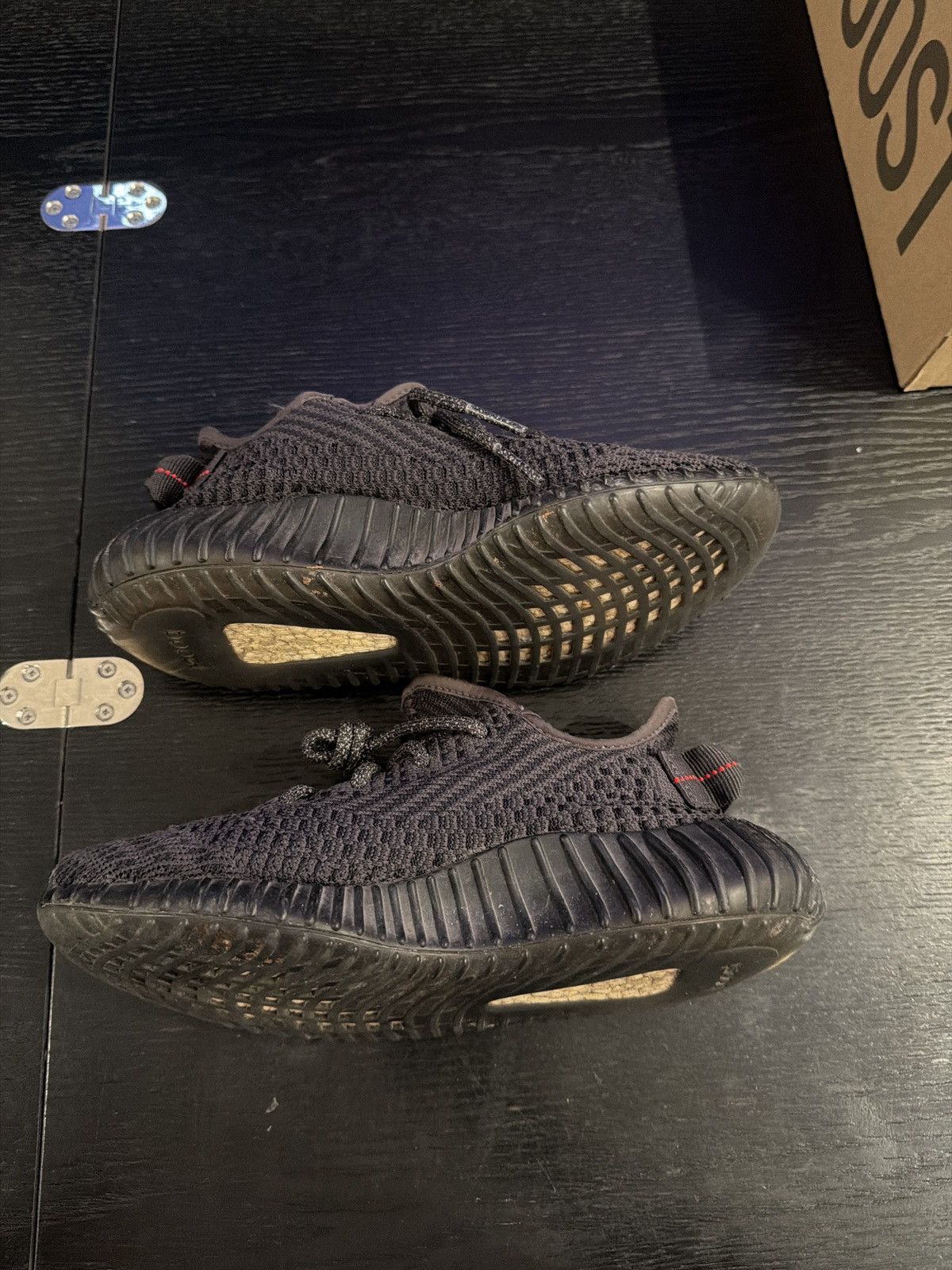 Yeezy Yeezy 350 Non Reflective Size US 5 / EU 37 - 1 Thumbnail
