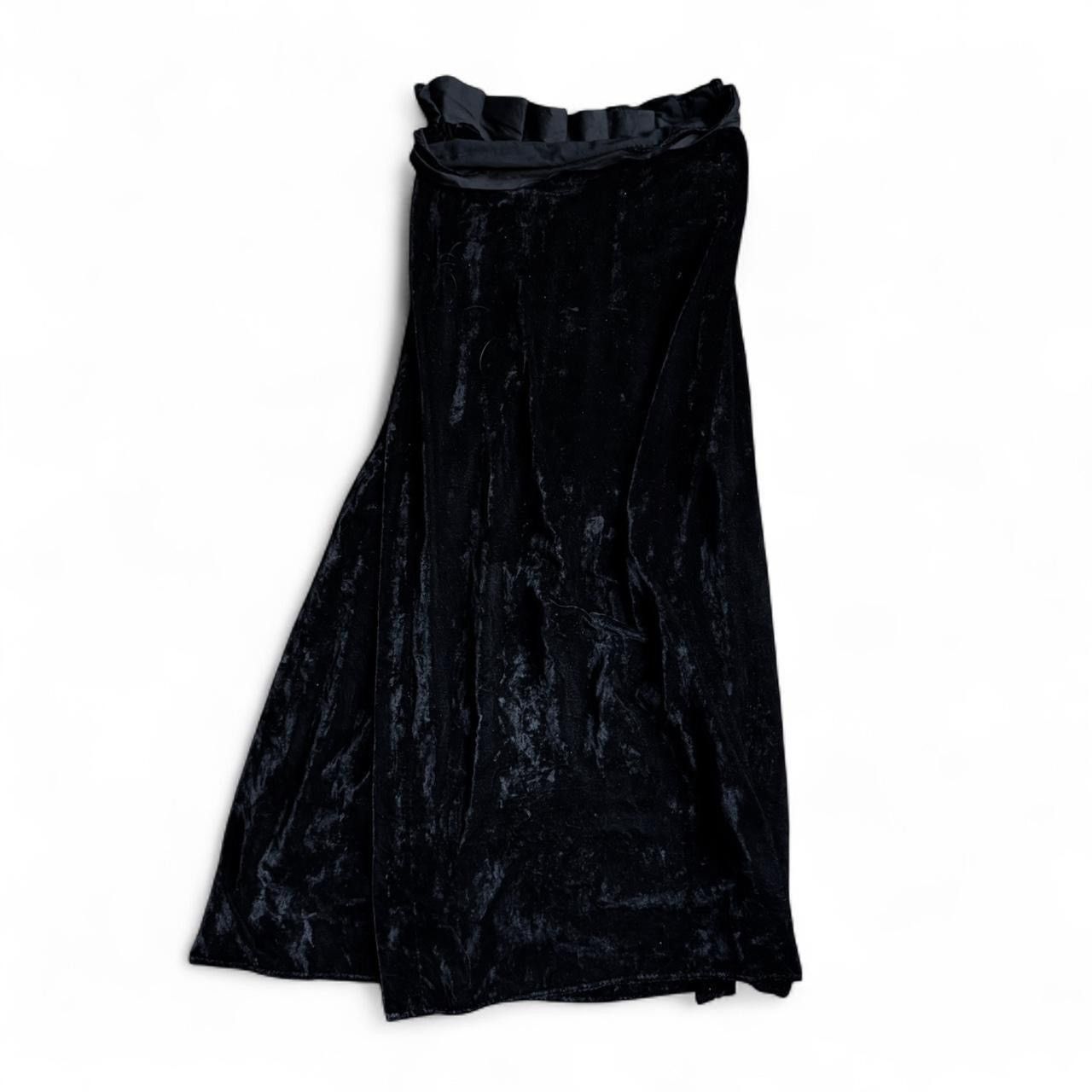 Yohji Yamamoto Yohji Yamamoto 90s black velvet maxi skirt leather buckle Size 28" / US 6 / IT 42 - 5 Thumbnail