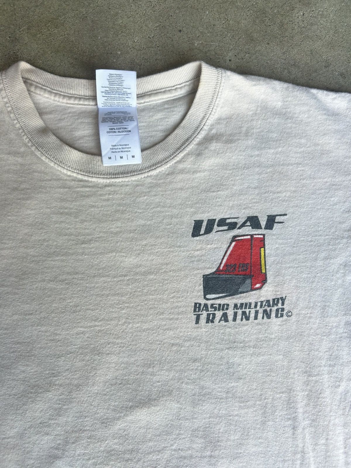Vintage Vintage tan US Air Force T shirt Size US M / EU 48-50 / 2 - 3 Thumbnail