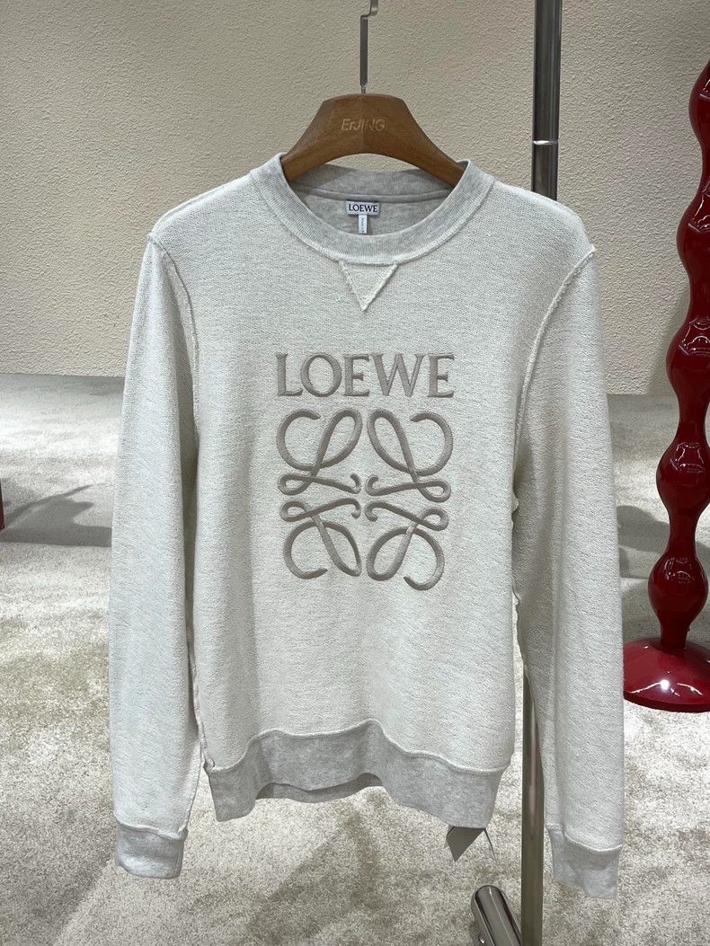 Loewe LOEWE Gray and white reverse embroidered large logo round Size XS / US 0-2 / IT 36-38 - 1 Thumbnail