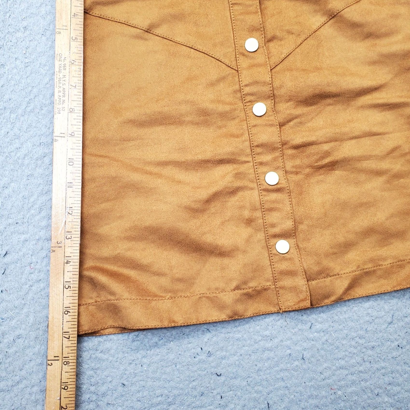 H&M H&M Womens Size 6 Brown Faux Suede A-Line Mini Skirt Snap Front Lace? Size 28" / US 6 / IT 42 - 3 Thumbnail