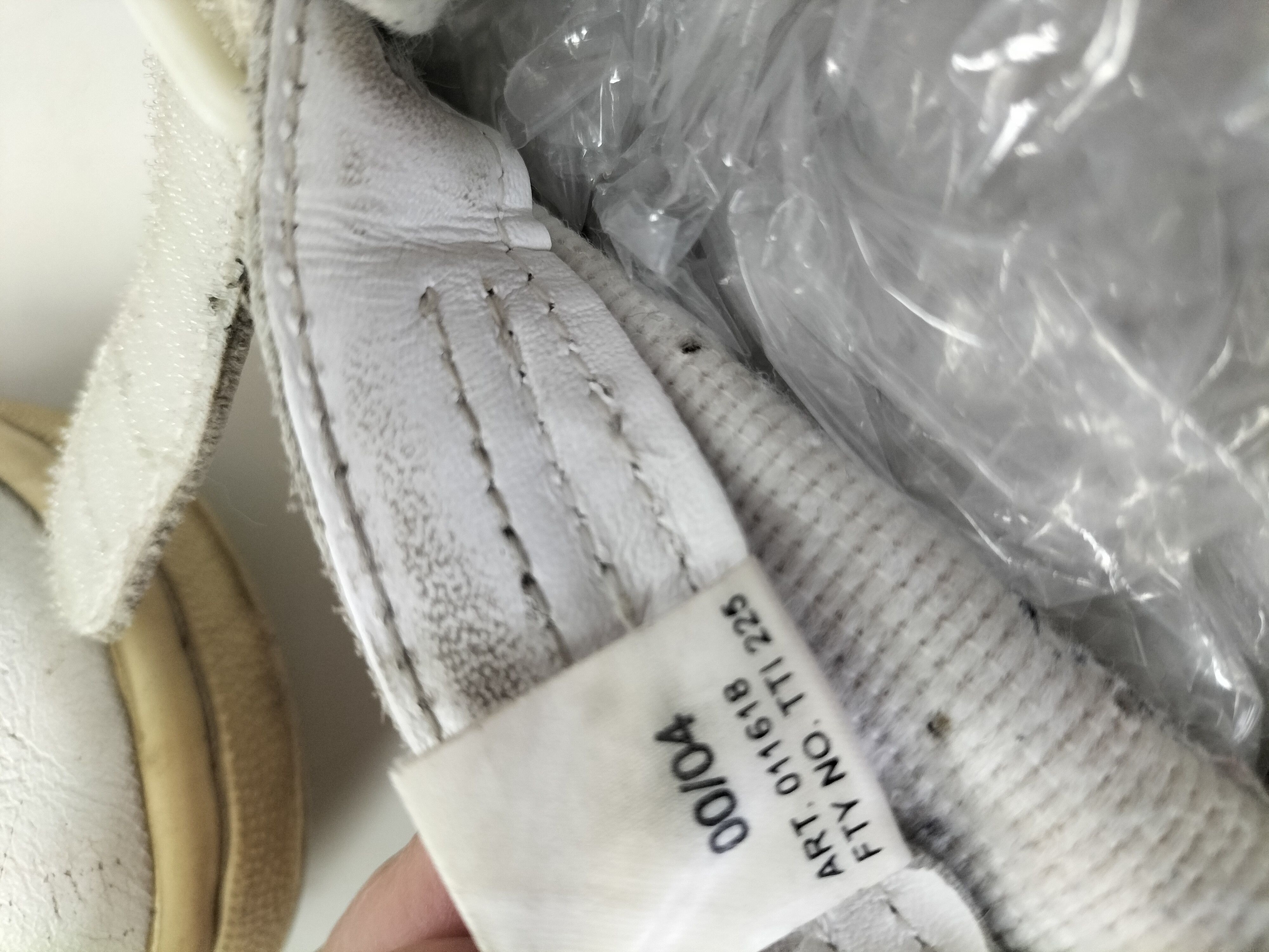 Adidas Stan Smith Gold and white Size US 9.5 / EU 42-43 - 3 Thumbnail