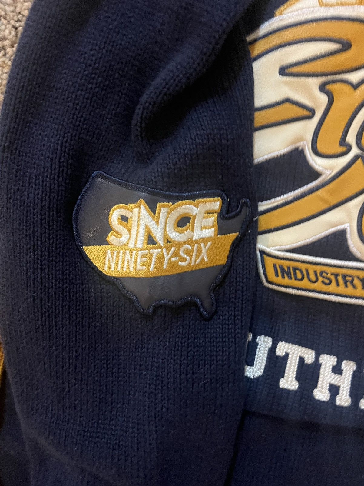 Enyce Vintage Enyce Knit Sweater Navy/Gold XXL Y2K Streetwear Size US XXL / EU 58 / 5 - 4 Thumbnail
