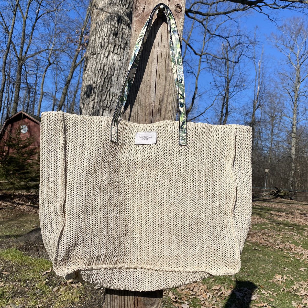 image of Beach Victoria’S Secret Wicker Tote Hand Bag in Beige, Women's