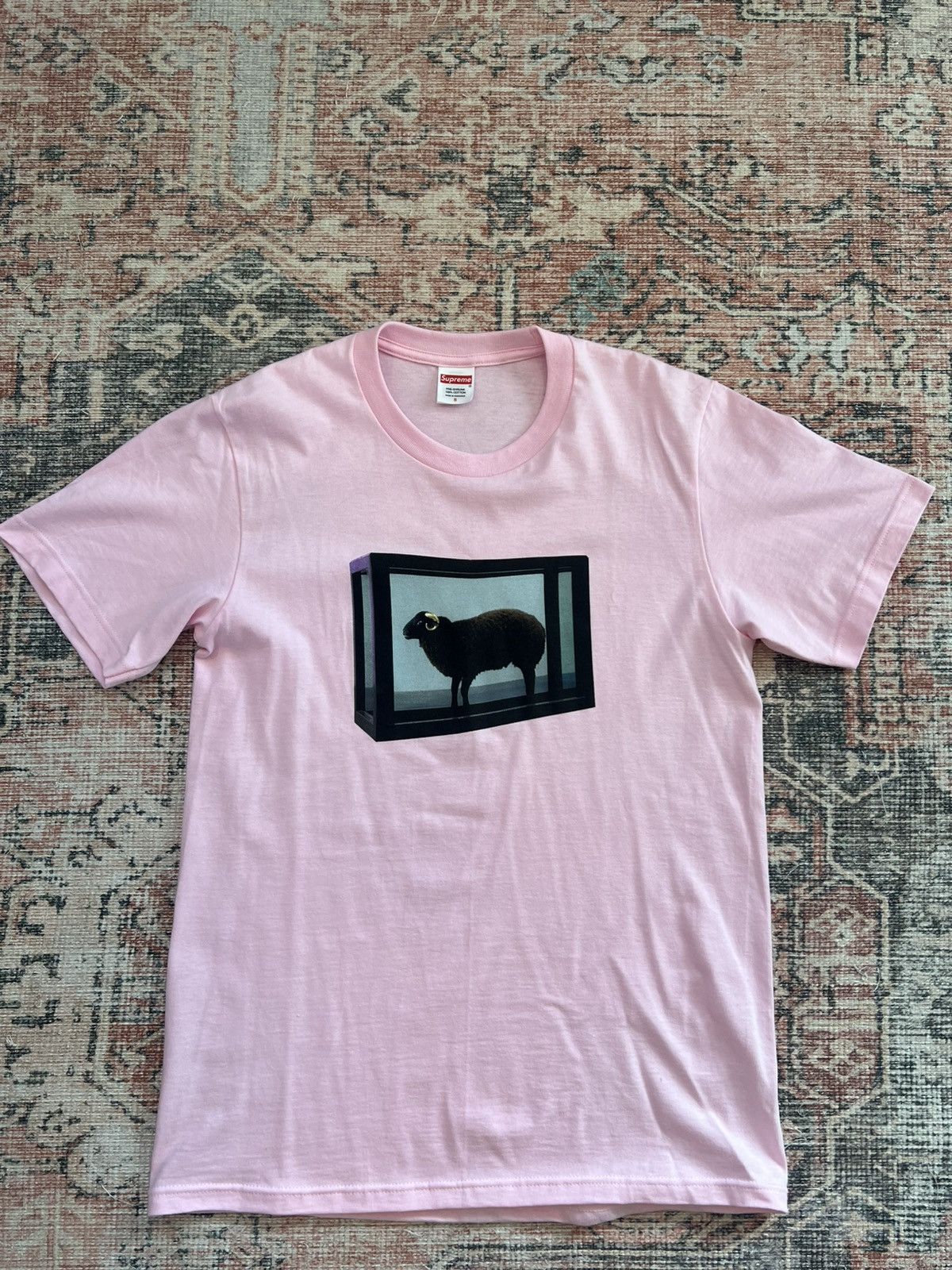 Damien Hirst × Supreme Supreme Damien Hirst Tee - Small - Pink Size US S / EU 44-46 / 1 - 1 Thumbnail