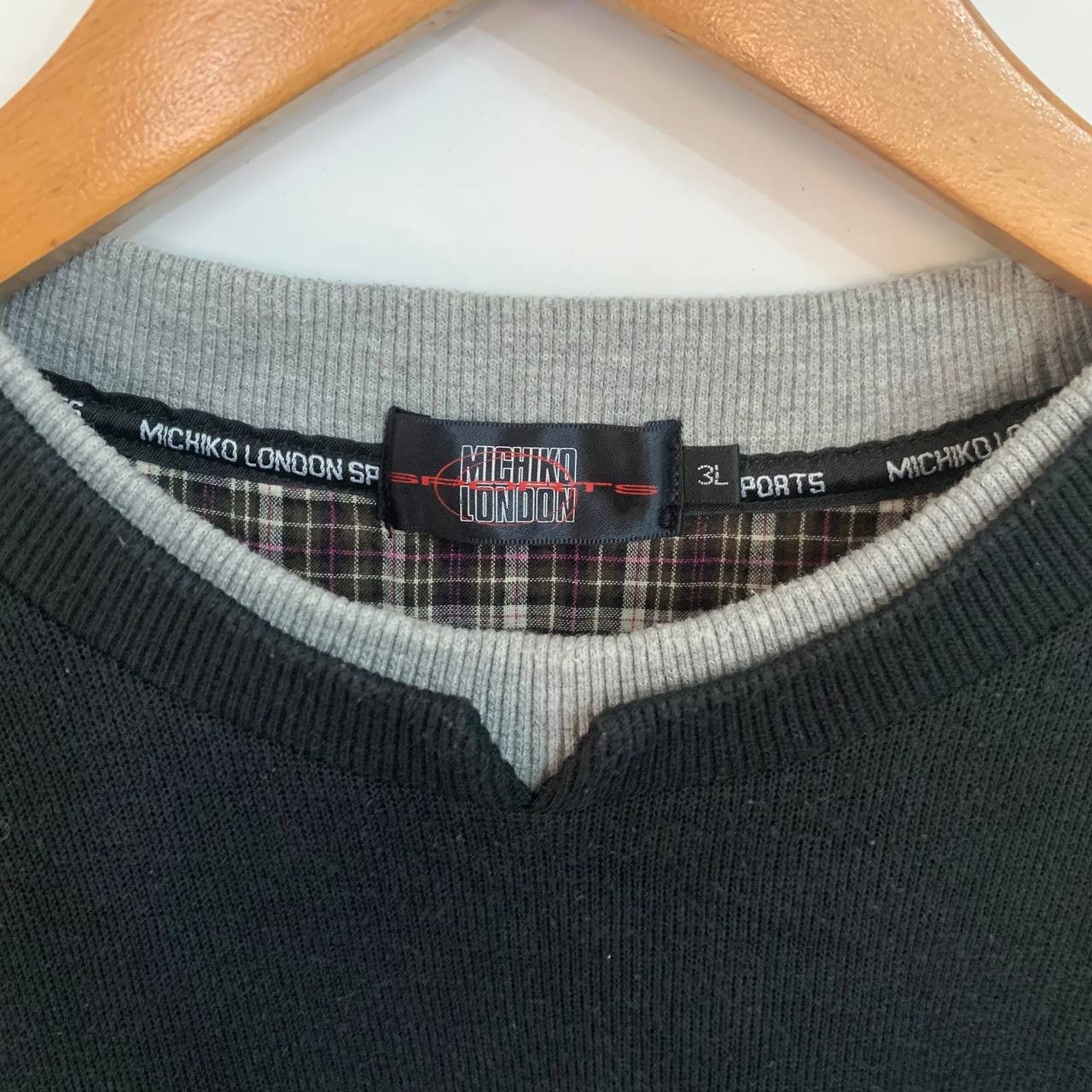 Michiko Koshino London Vintage Michiko London Sweatshirt Large Size Size US L / EU 52-54 / 3 - 2 Thumbnail
