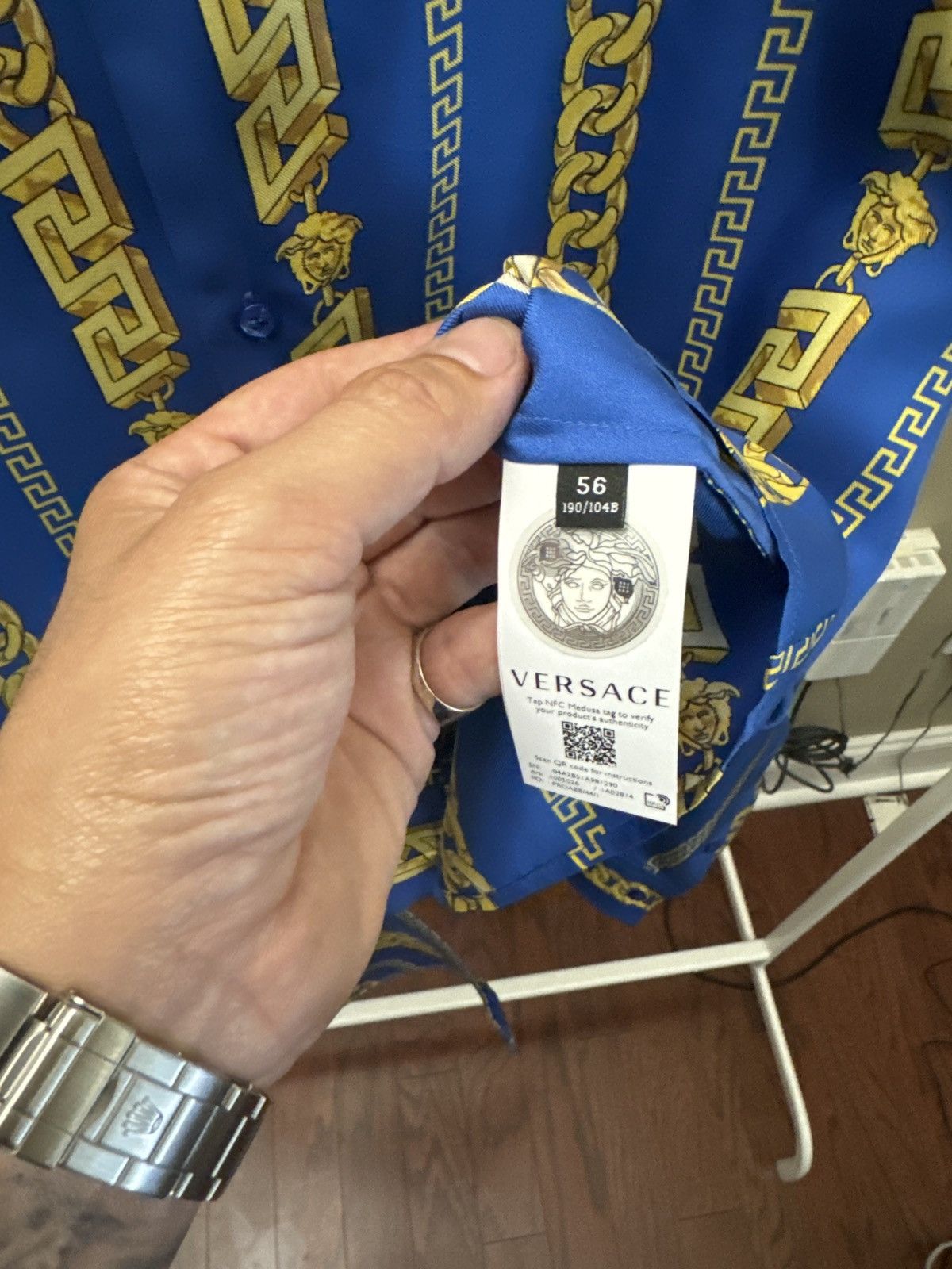 Versace Versace Chain Link 100% Silk button-down long sleeve shirt Size US XL / EU 56 / 4 - 4 Thumbnail