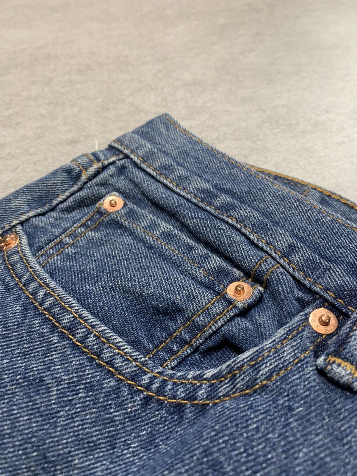 Levi's Vintage Clothing Y2k vintage 00s Blue Levi 505 straight wide leg Denim jeans Size US 30 / EU 46 - 3 Thumbnail