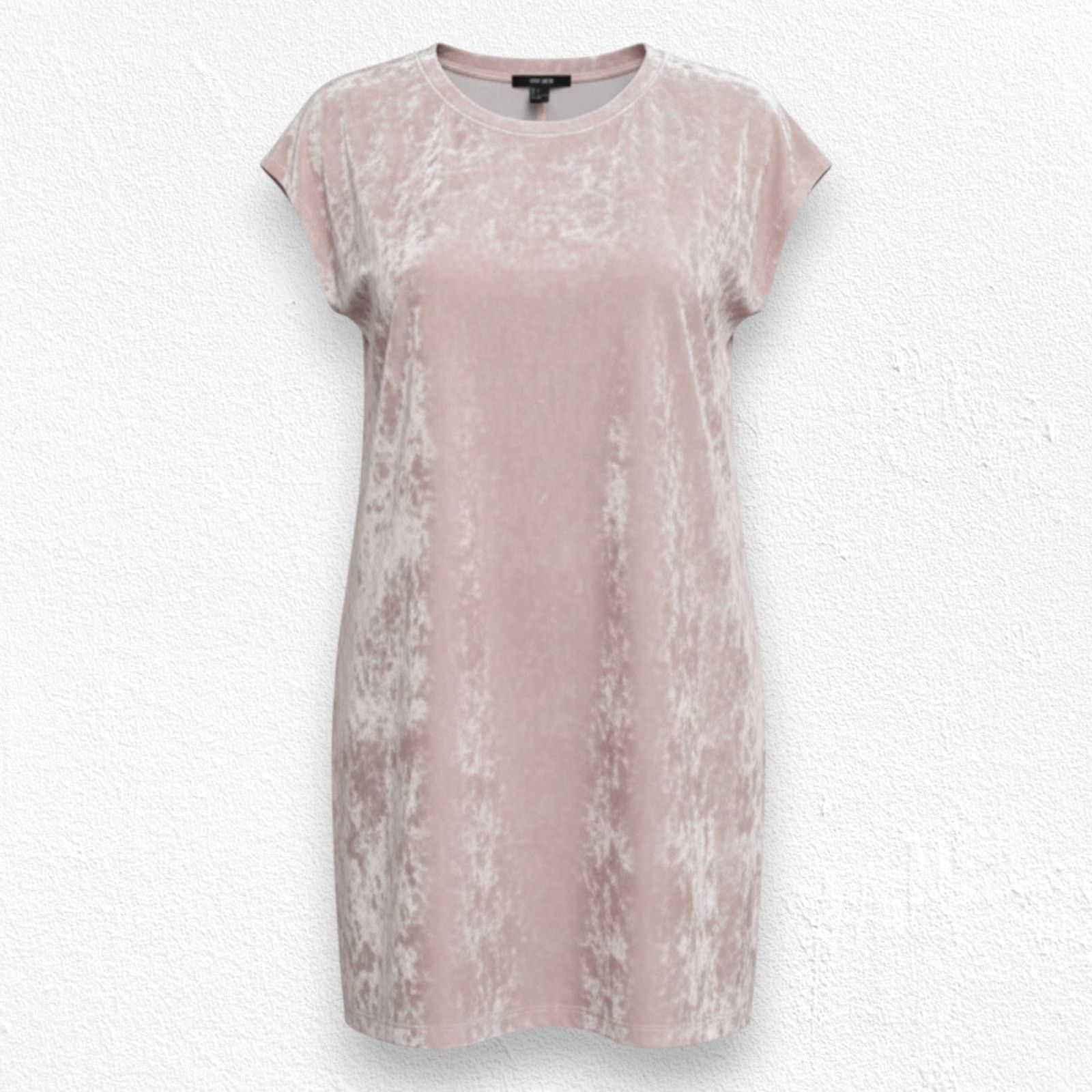 Forever 21 Blush Crushed Velvet Sleeveless Mini Dress Size Small Size S / US 4 / IT 40 - 1 Thumbnail
