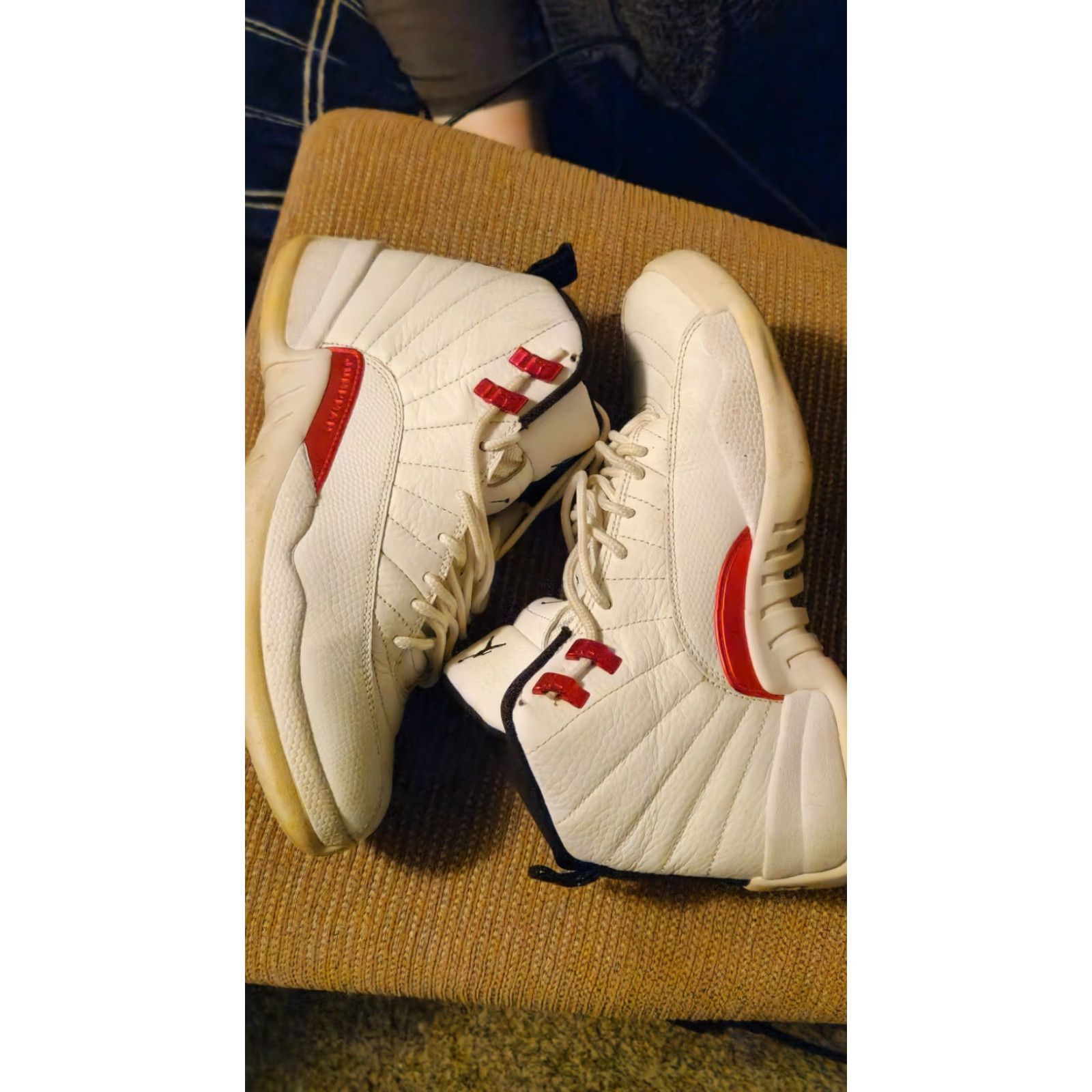 Jordan Brand Air Jordan 12 Retro Twist Sneakers Men's 8.5 White Leather Athletic CT8013-106 Size US 9 / EU 42 - 2 Thumbnail