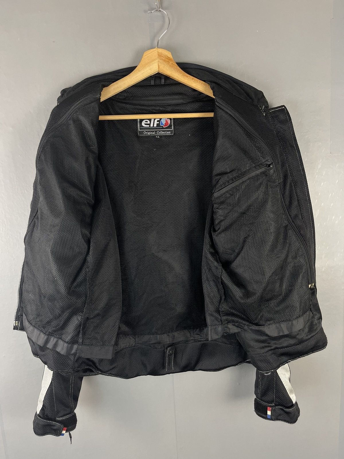 Sports Specialties VINTAGE ELF LUBRICANTS MOTOR SPORT RACING PADED JACKET Size US M / EU 48-50 / 2 - 13 Thumbnail