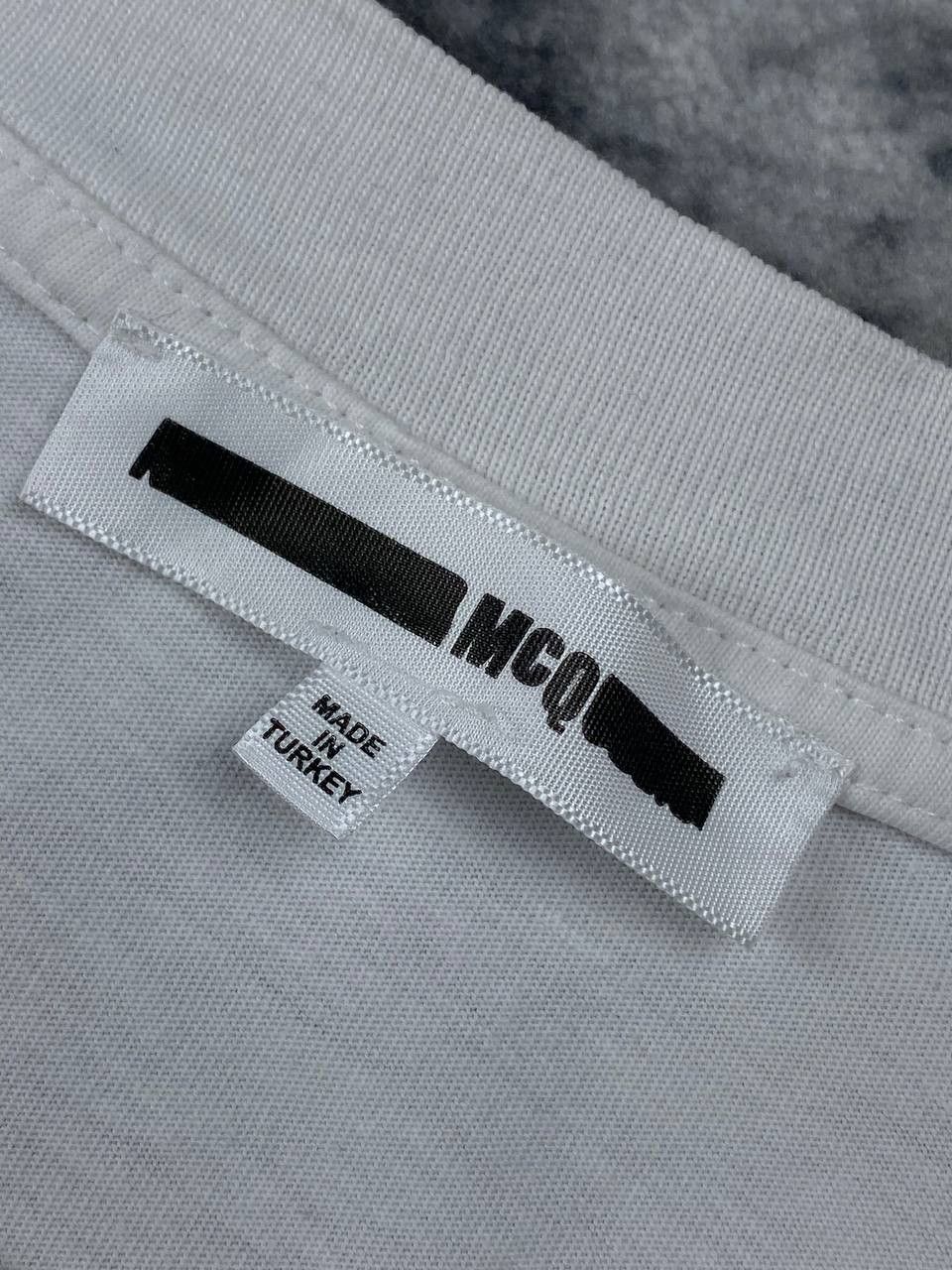 Alexander McQueen Alexander McQueen Big Logo McQ Repeat T-Shirt Men Size M Size US M / EU 48-50 / 2 - 5 Thumbnail