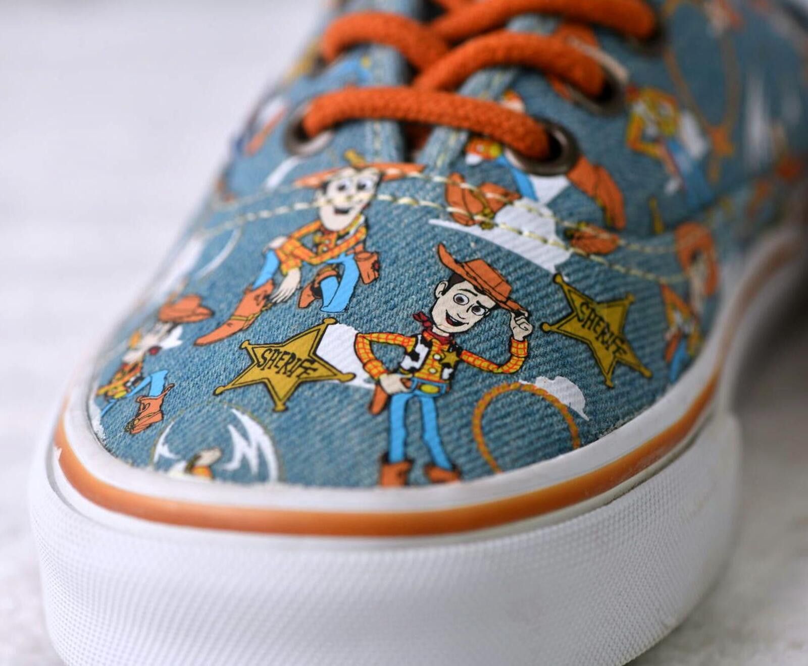 Vans Toy Story x Vans Authentic Pixar Toy Story Sheriff Woody Size US 5 / EU 37 - 10 Thumbnail