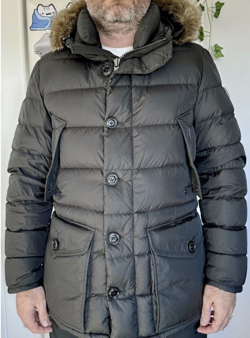 Moncler Moncler Cluny - Fur Hood Jacket Size US L / EU 52-54 / 3 - 5 Thumbnail