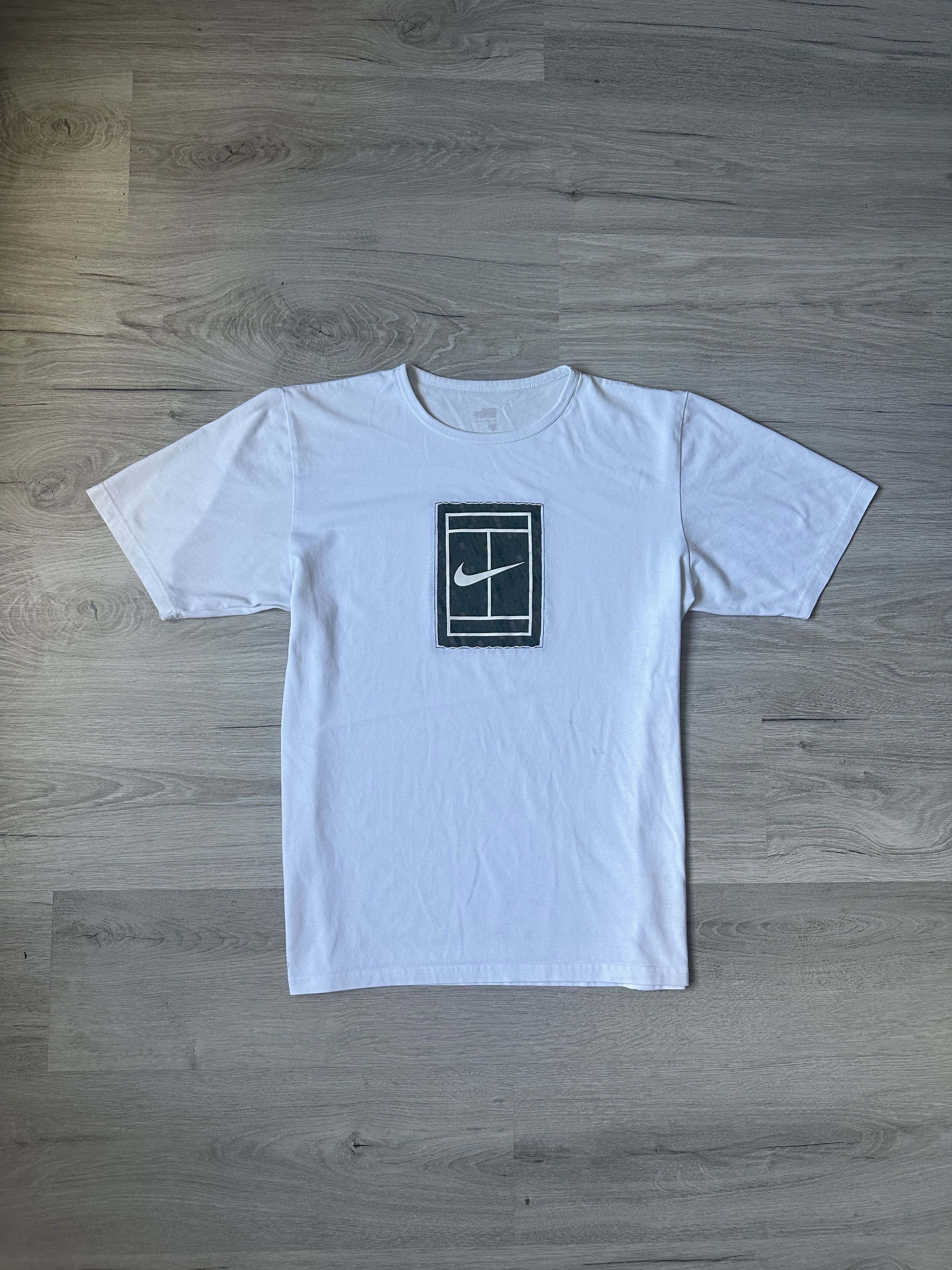 Nike × Vintage MENS CASUAL T SHIRT NIKE Y2K Size US L / EU 52-54 / 3 - 2 Thumbnail