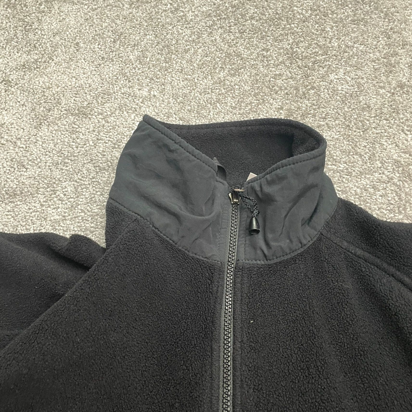 The North Face The North Face Jacket Medium Black Fleece Full Zip Pocket Outdoor Hiking Mens Size US M / EU 48-50 / 2 - 3 Thumbnail