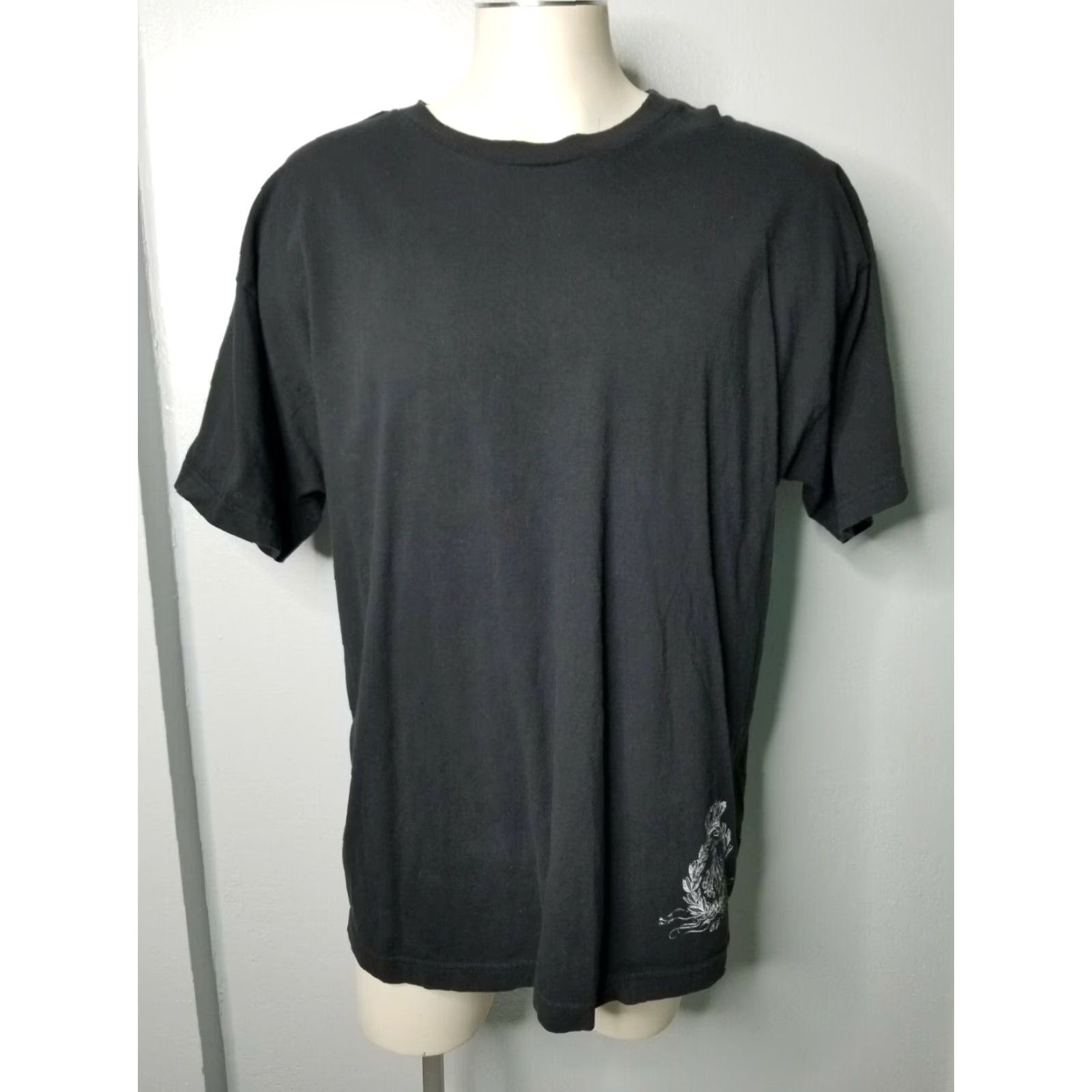 Aeropostale VINTAGE Aeropostale Mens XL Double Sided Tribal T-Shirt Size US XL / EU 56 / 4 - 2 Thumbnail
