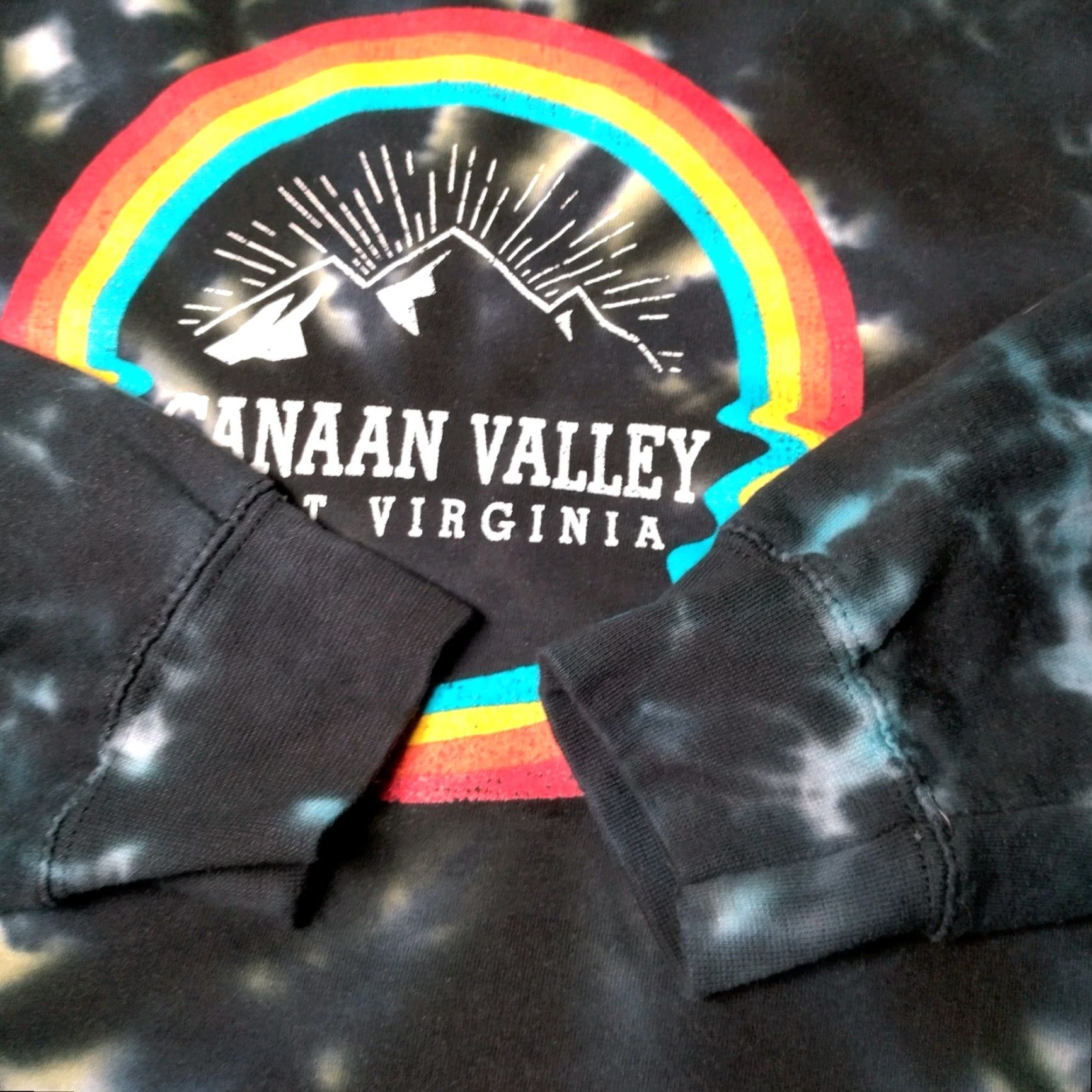 Rainbow VINTAGE Ocean Beach Company Tie Dye Sweatshirt XL Black Pullover Graphic Nature Rainbow Canaan Valley WV Mens Size US XL / EU 56 / 4 - 7 Thumbnail
