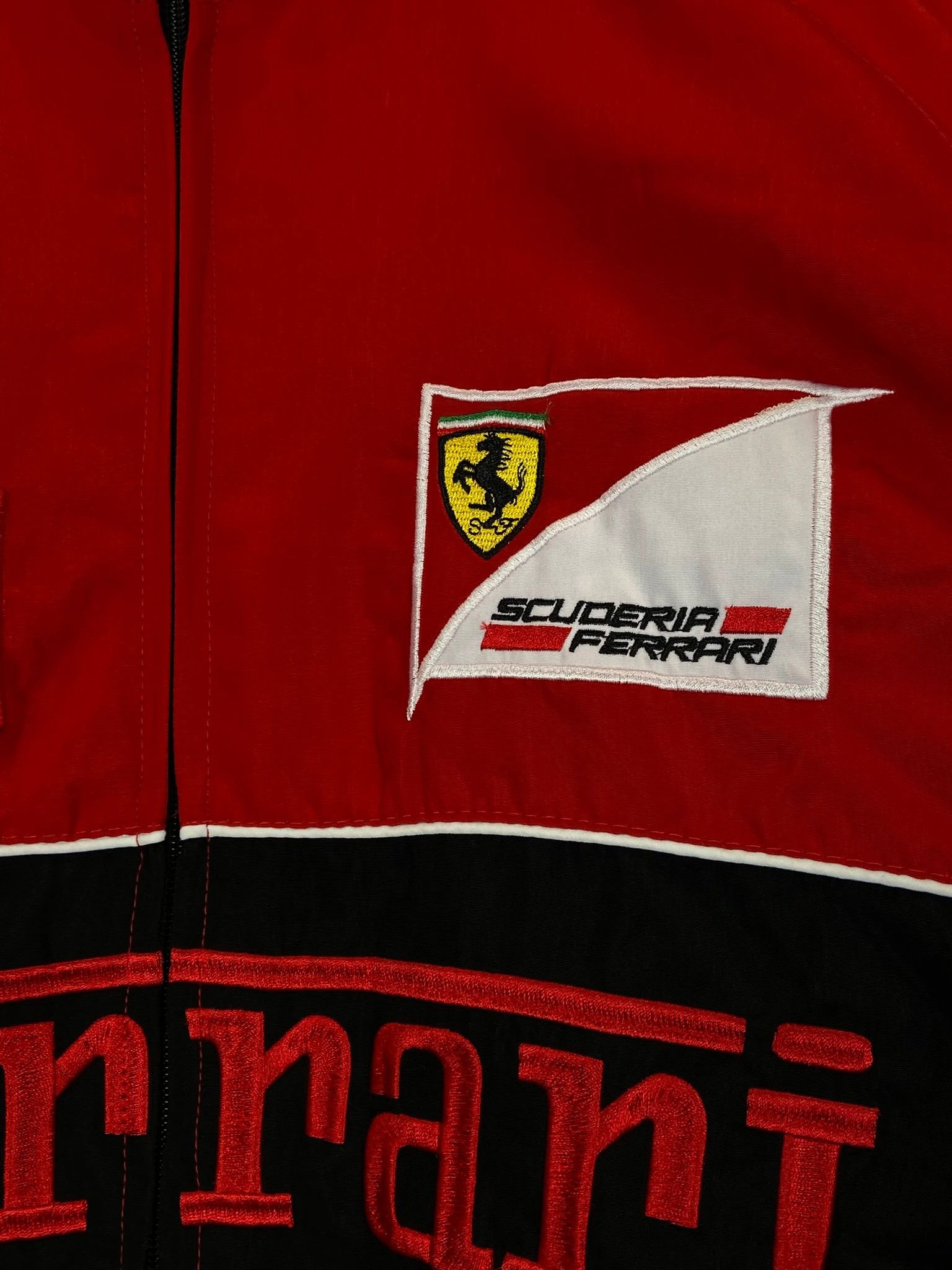 Vintage Vintage Ferrari Red Jacket Size L Size US L / EU 52-54 / 3 - 4 Thumbnail