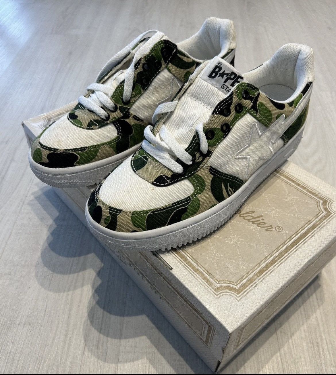 Bape RARE OG 2003 A BATHING APE GREEN ABC CAMO CANVAS BAPESTA Size US 9.5 / EU 42-43 - 2 Thumbnail