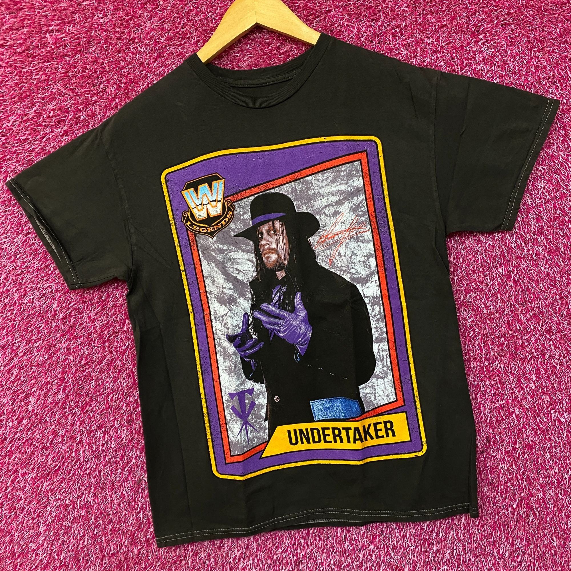WWE WWE The Undertaker Trading Card T-Shirt Medium Size US M / EU 48-50 / 2 - 3 Thumbnail