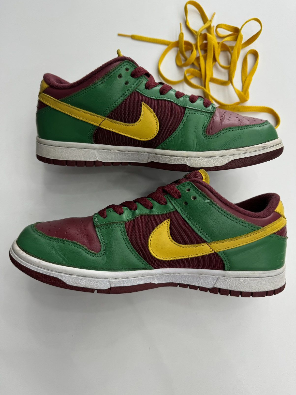Nike Vintage Nike Dunk Low Portugal 2004 Size US 8.5 / EU 41-42 - 2 Thumbnail