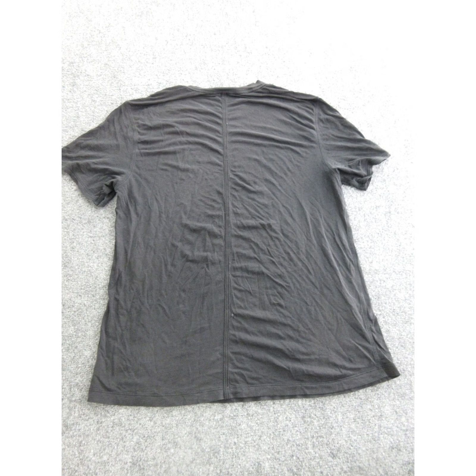 Lululemon 6. Avoids unnecessary words Size M / US 6-8 / IT 42-44 - 7 Thumbnail