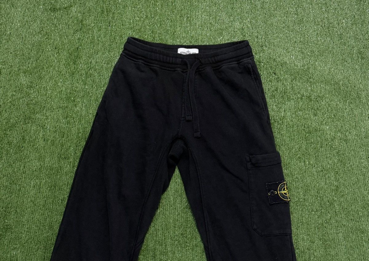 Stone Island Stone Island black jogger trousers Size US 30 / EU 46 - 3 Thumbnail