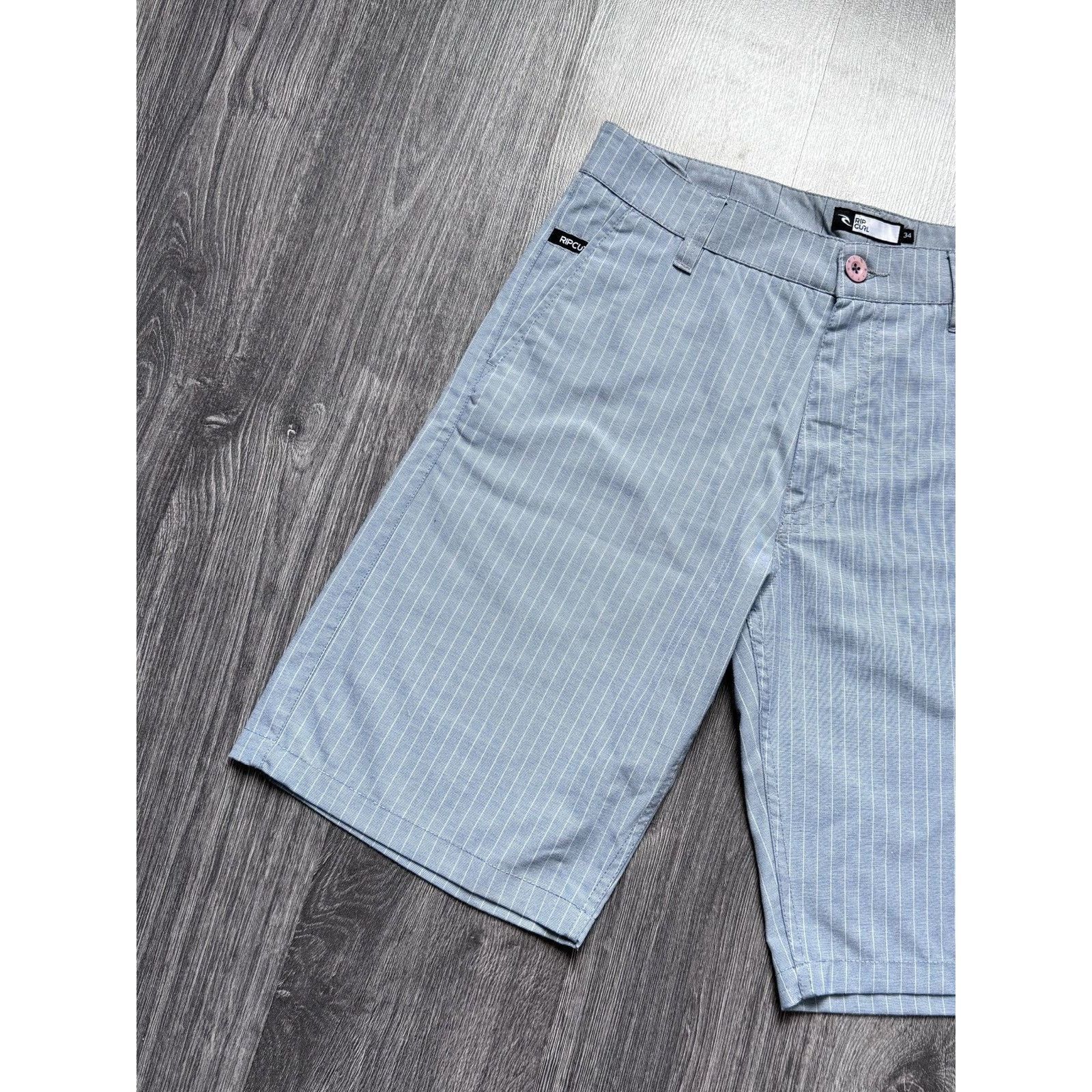 Rip Curl 90s Vintage Rip Curl Cargo Shorts Size US 34 / EU 50 - 2 Thumbnail