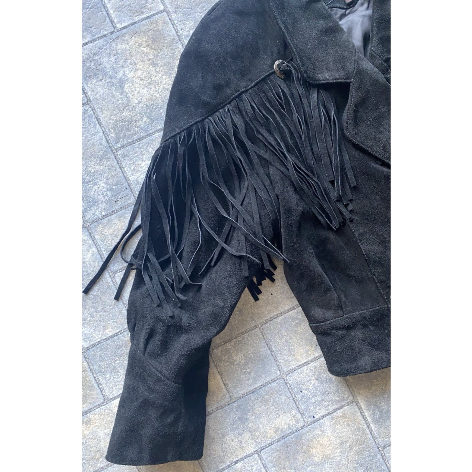 Vintage G4000 Women’s Jacket Western Fringed Leather Cropped M Black Size M Womens Fringe Western Jacket Coat Size M / US 6-8 / IT 42-44 - 3 Thumbnail