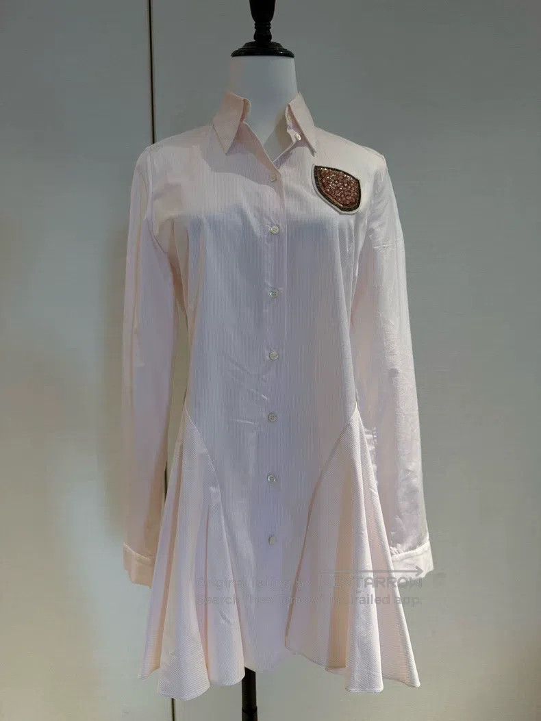 Dior Dior Pink shirt skirt embroidered sequin badge Size XS / US 0-2 / IT 36-38 - 1 Thumbnail
